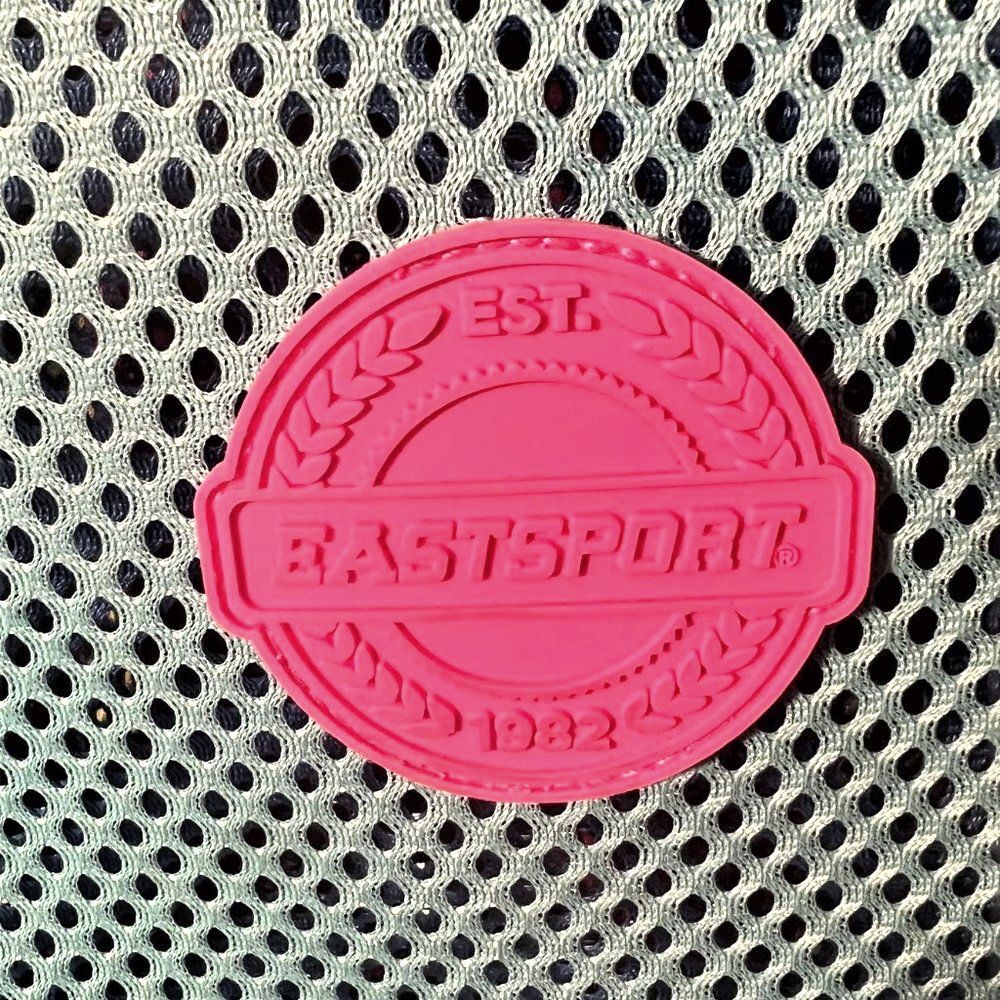 Eastsport Mesh Backpack - Picture 3 of 7